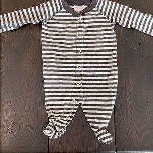 Hanna Andersson striped grey knit footie pajama